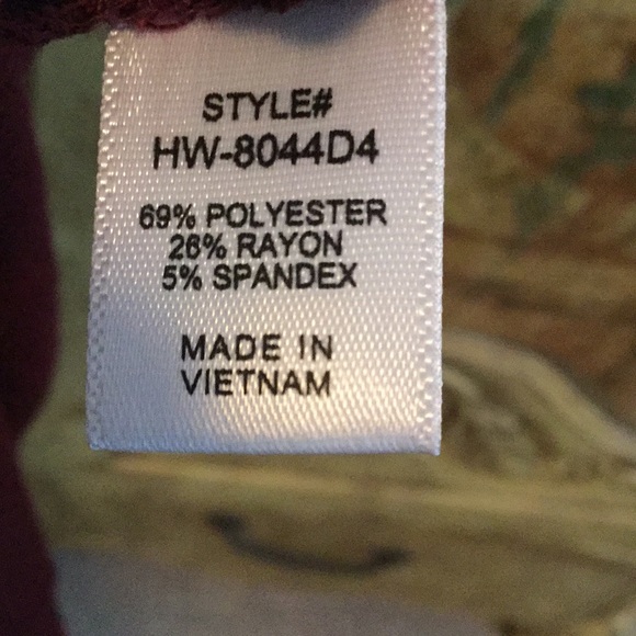 NWT Long-sleeve Burgundy Duster - Picture 6 of 6